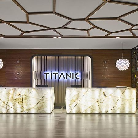 TITANIC Chaussee Berlijn Buitenkant foto